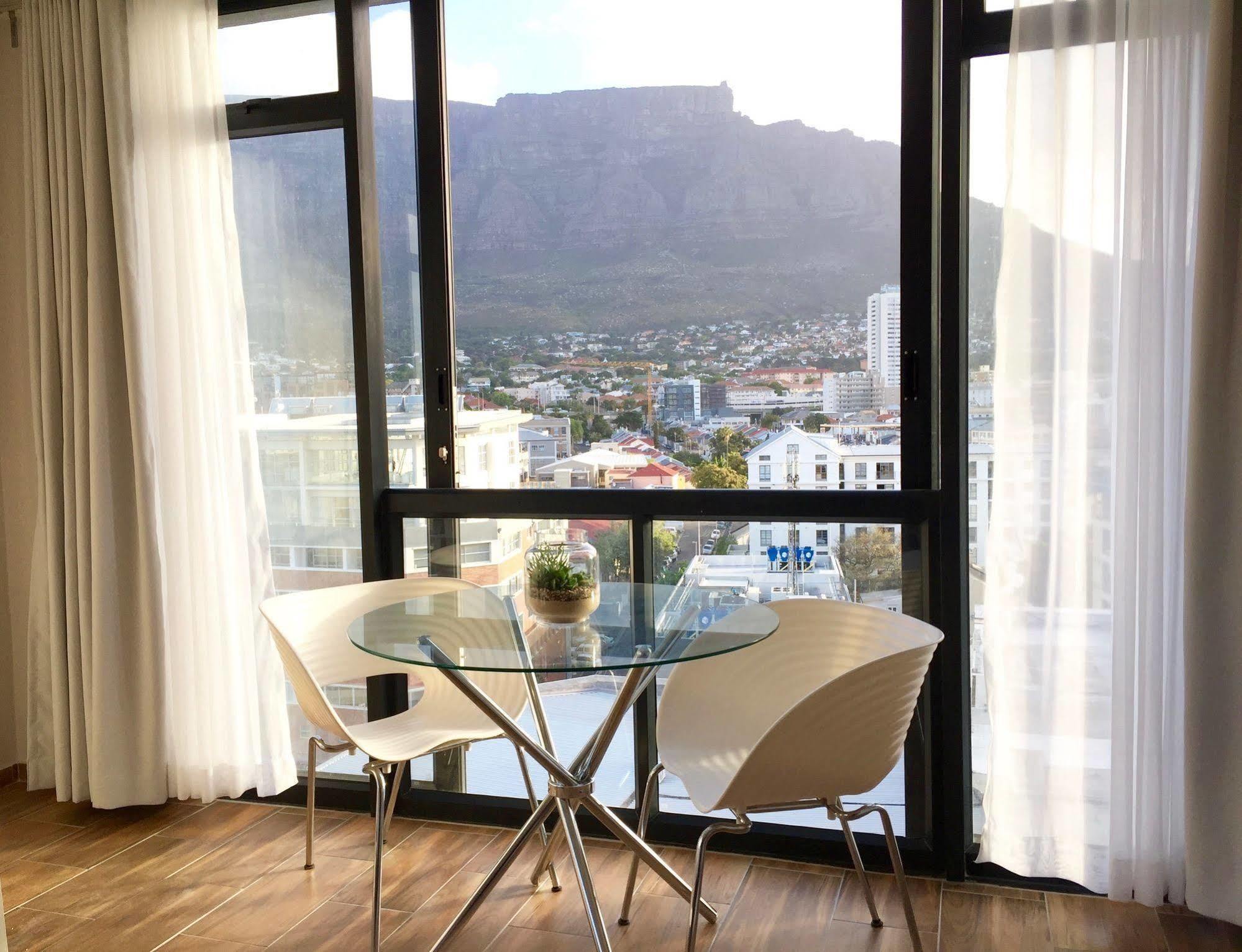 Appartement Urban Oasis At The Four Seasons *