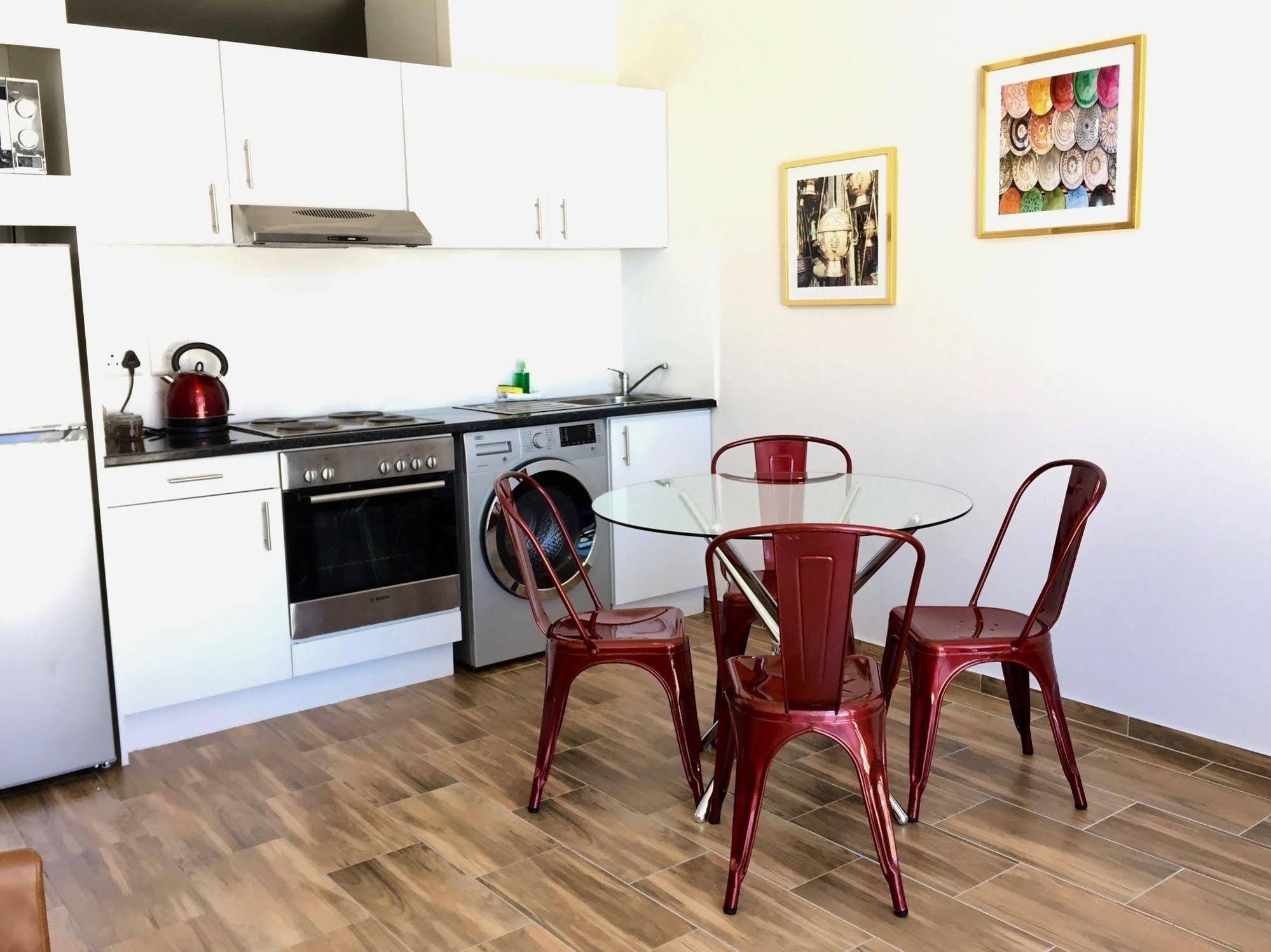 Urban Oasis At The Four Seasons Appartement